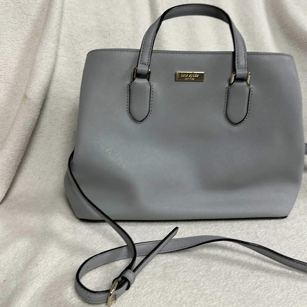 EUC, Kate Spade Convertible/Crossbody Gray Leather Purse, Like New! FREE WALLET!